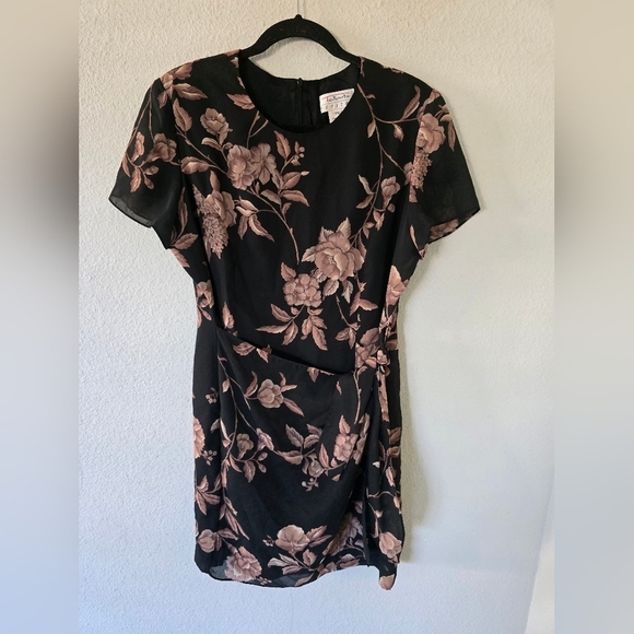 Talbots Floral Faux Wrap Dress Women Sz 14 Padded Short Coastal   Fairycore - Picture 11 of 13